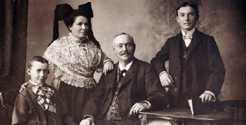 1887