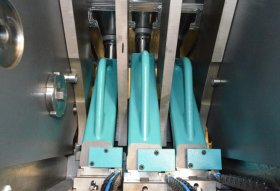2 x 3 outils de poinçonnage / 2 x 3 matrices