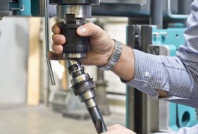 Quick-Change Chuck with Tool Holder