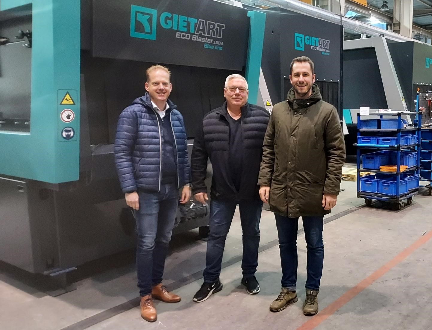 Mr. Danny Willemsen (GIETART) with Mr. Frank Debus and Mr. Jannik Löhl (DEBUS)