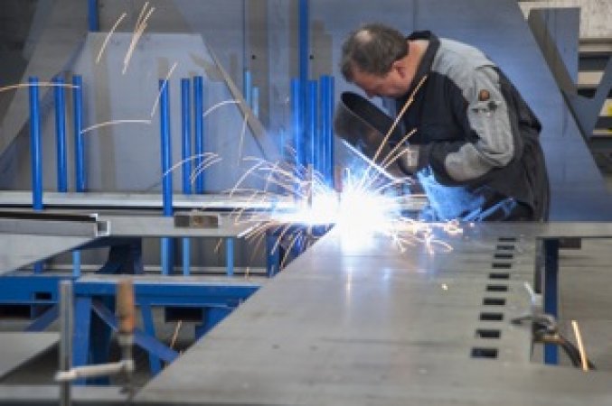 Construction welder